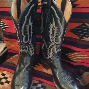 Black leather cowboy boots